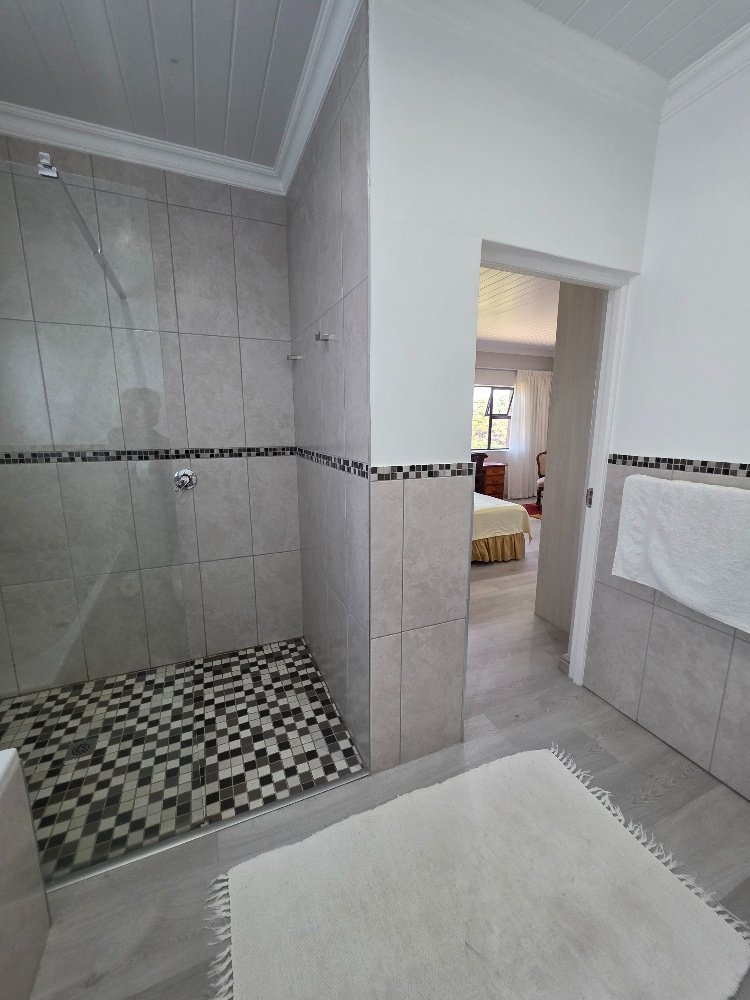 4 Bedroom Property for Sale in Dana Bay Western Cape